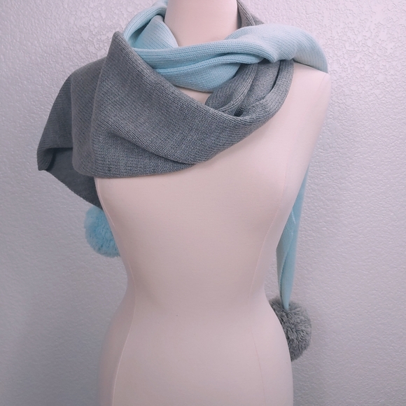 Kate spade pompom scarf - Picture 2 of 6